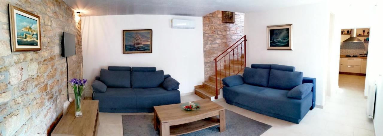 Casa Sossi Near Rovinj Villa Kanfanar Exteriör bild